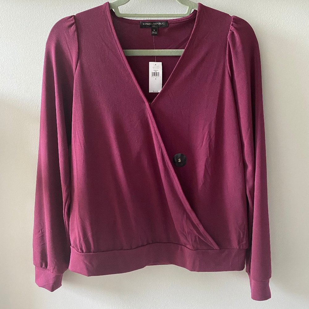 Banana Republic Factory Burgundy Crepe Wrap Top S NWT